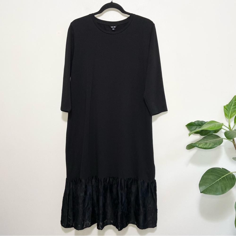 Saint + Sofia Black 3/4 Long Sleeve Floral Jacquard Trimmed Crewneck Dress